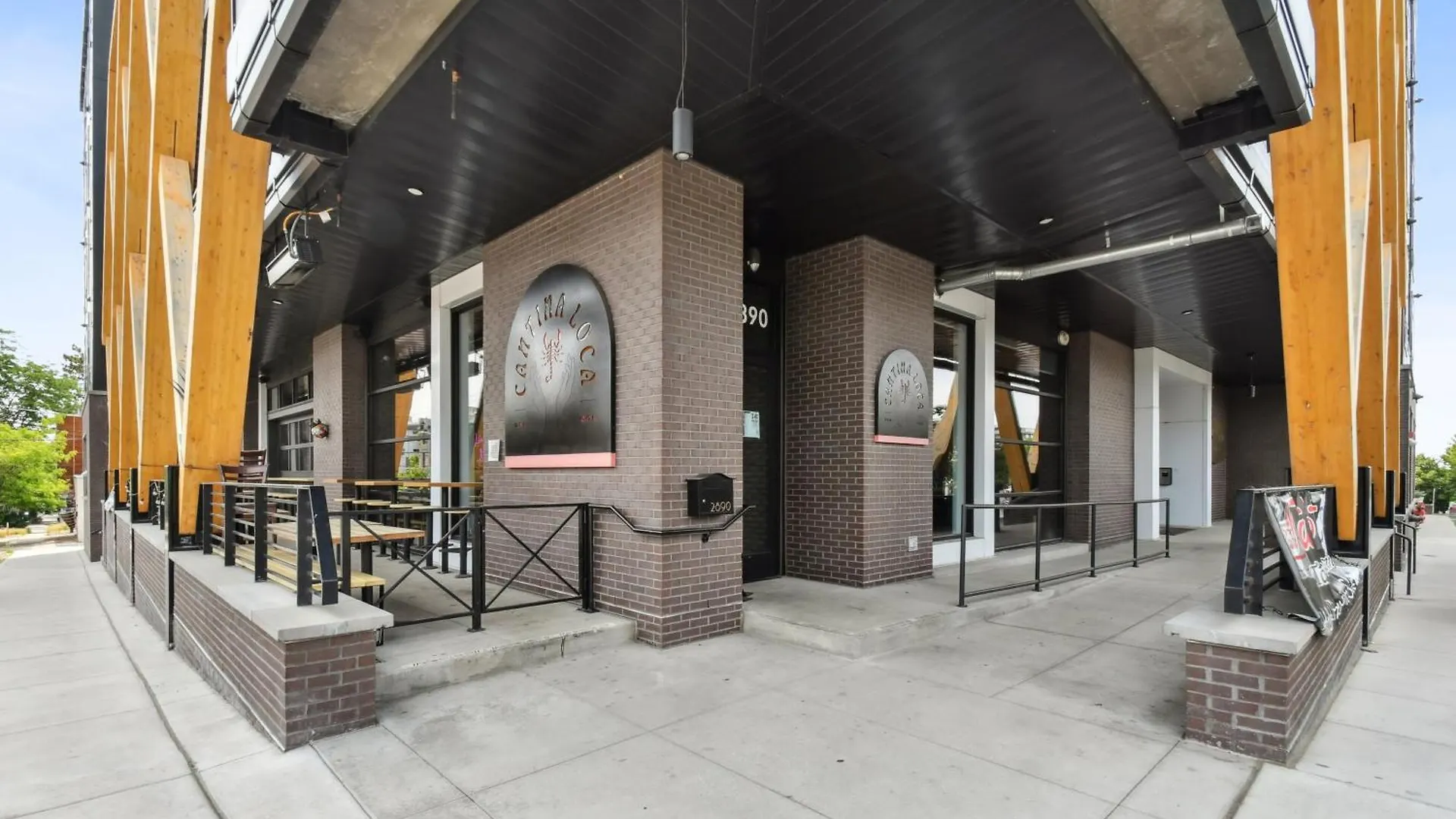 The Penthouse | Espadin Lohi Denver Holiday home